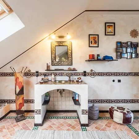 Wohlfuehloase Mit Blick Auf Lägenhet