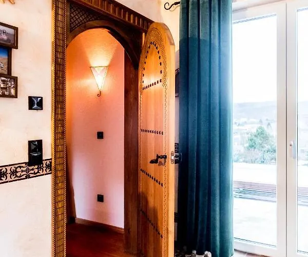 Wohlfuehloase Mit Blick Auf Trevír